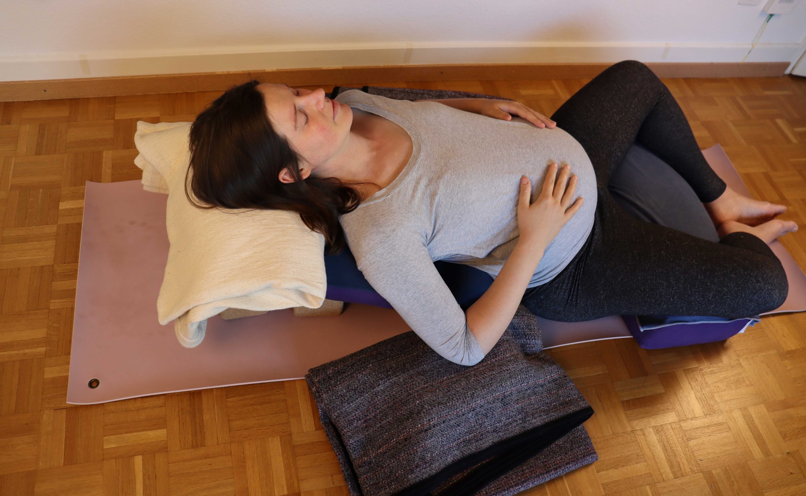Prenatal yoga Yoga prénatal